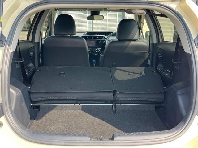 アクア クロスオーバー 純正SDナビ セーフティセンス クリアランスソナー バックカメラ オートハイビーム オートライト 革巻きステアリング スマートキー 純正16AW フルセグ Bluetooth CD/DVD 禁煙車(10枚目)