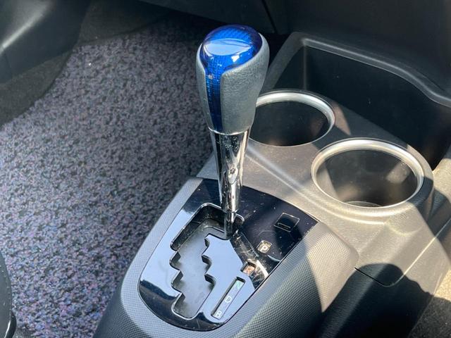 アクア クロスオーバー 純正SDナビ セーフティセンス クリアランスソナー バックカメラ オートハイビーム オートライト 革巻きステアリング スマートキー 純正16AW フルセグ Bluetooth CD/DVD 禁煙車(36枚目)