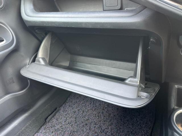 アクア クロスオーバー 純正SDナビ セーフティセンス クリアランスソナー バックカメラ オートハイビーム オートライト 革巻きステアリング スマートキー 純正16AW フルセグ Bluetooth CD/DVD 禁煙車(51枚目)