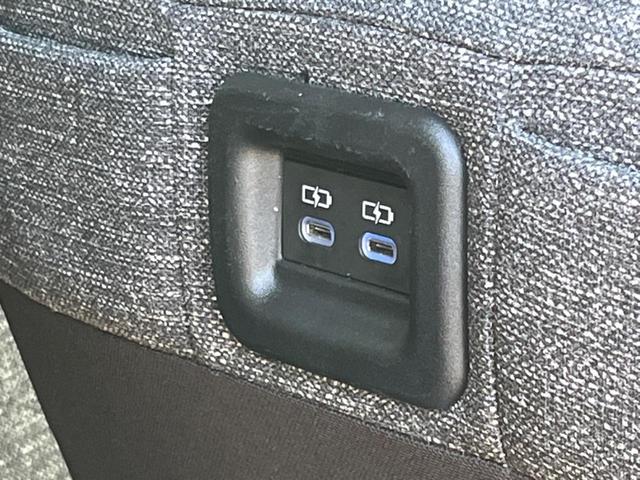 シエンタ ハイブリッドZ 純正10.5インチナビ パノラミックビューモニター セーフティセンス 両側パワースライドドア シートヒーター ステアリングヒーター BSM クリアランスソナー オートハイビーム ETC(44枚目)