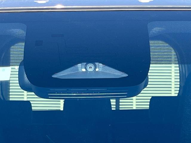 シエンタ ハイブリッドZ 純正10.5インチナビ パノラミックビューモニター セーフティセンス 両側パワースライドドア シートヒーター ステアリングヒーター BSM クリアランスソナー オートハイビーム ETC(46枚目)