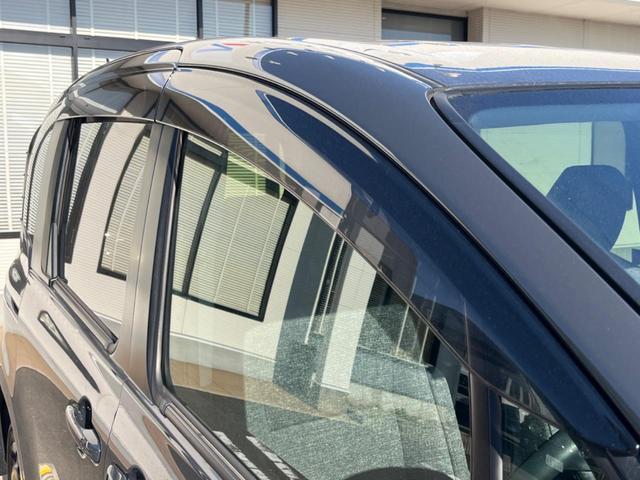 シエンタ ハイブリッドZ 純正10.5インチナビ パノラミックビューモニター セーフティセンス 両側パワースライドドア シートヒーター ステアリングヒーター BSM クリアランスソナー オートハイビーム ETC(55枚目)