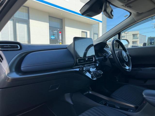 アクア Ｚ　１０．５インチディスプレイオーディオ　アラウンドビューモニター　トヨタチームメイト　ブラインドスポットモニター　前席シートヒーター　ハーフレザーシート　ステアリングヒーター　禁煙車　セーフティセンス（65枚目）