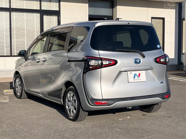 シエンタ ハイブリッドＸ　純正ナビ　バックカメラ　セーフティセンスＣ　パワースライドドア　シートヒーター　ＬＥＤヘッド　フォグランプ　スマートキー　ＥＴＣ　フルセグＴＶ　Ｂｌｕｅｔｏｏｔｈ　オートライト（17枚目）