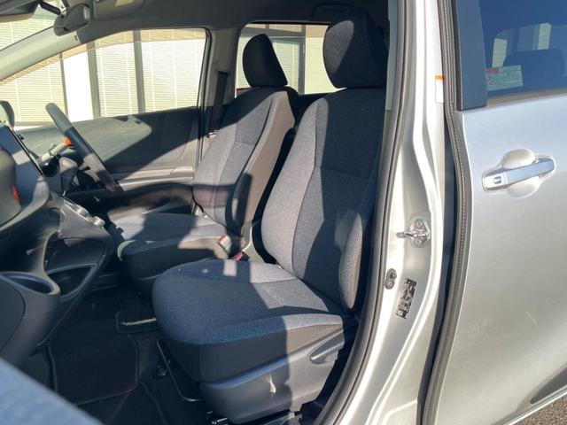 シエンタ ハイブリッドＸ　純正ナビ　バックカメラ　セーフティセンスＣ　パワースライドドア　シートヒーター　ＬＥＤヘッド　フォグランプ　スマートキー　ＥＴＣ　フルセグＴＶ　Ｂｌｕｅｔｏｏｔｈ　オートライト（26枚目）