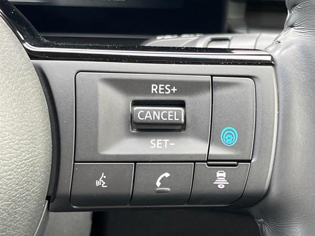 セレナ ｅ－パワー　ハイウェイスターＶ　純正１２．３インチナビ　ハンズフリー両側パワースライドドア　アラウンドビューモニター　インテリジェントルームミラー　プロパイロット　ＢＳＭ　電動パーキングブレーキ　オートハイビーム（7枚目）