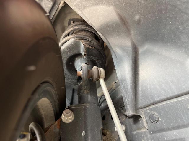 セレナ ｅ－パワー　ハイウェイスターＶ　純正１２．３インチナビ　ハンズフリー両側パワースライドドア　アラウンドビューモニター　インテリジェントルームミラー　プロパイロット　ＢＳＭ　電動パーキングブレーキ　オートハイビーム（21枚目）