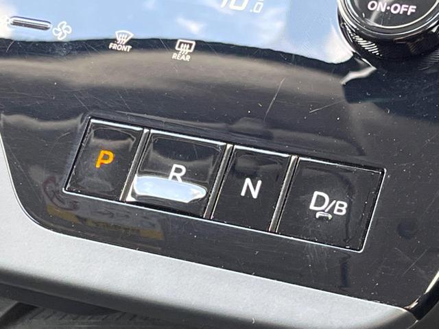 セレナ ｅ－パワー　ハイウェイスターＶ　純正１２．３インチナビ　ハンズフリー両側パワースライドドア　アラウンドビューモニター　インテリジェントルームミラー　プロパイロット　ＢＳＭ　電動パーキングブレーキ　オートハイビーム（25枚目）