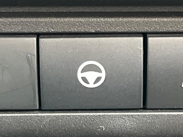 セレナ ｅ－パワー　ハイウェイスターＶ　純正１２．３インチナビ　ハンズフリー両側パワースライドドア　アラウンドビューモニター　インテリジェントルームミラー　プロパイロット　ＢＳＭ　電動パーキングブレーキ　オートハイビーム（30枚目）