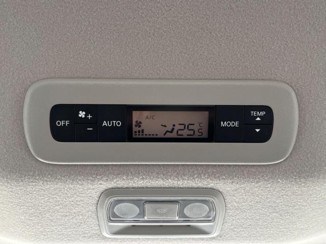 セレナ ｅ－パワー　ハイウェイスターＶ　純正１２．３インチナビ　ハンズフリー両側パワースライドドア　アラウンドビューモニター　インテリジェントルームミラー　プロパイロット　ＢＳＭ　電動パーキングブレーキ　オートハイビーム（44枚目）