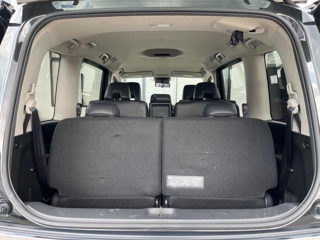 セレナ ｅ－パワー　ハイウェイスターＶ　純正１２．３インチナビ　ハンズフリー両側パワースライドドア　アラウンドビューモニター　インテリジェントルームミラー　プロパイロット　ＢＳＭ　電動パーキングブレーキ　オートハイビーム（51枚目）