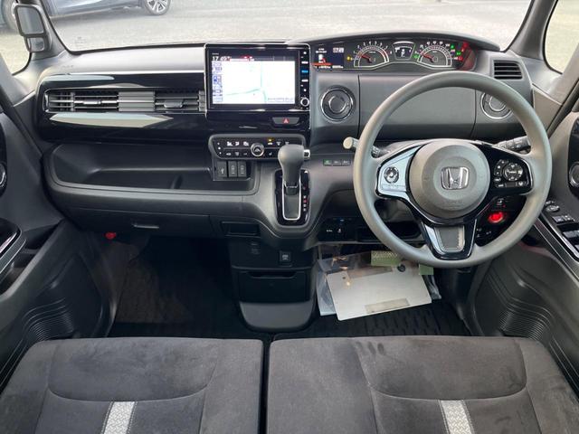 N-BOXカスタム L 純正8インチナビ ホンダセンシング アダプティブクルーズコントロール シートヒーター パワースライドドア バックカメラ コーナーセンサー Bluetooth フルセグ LEDヘッドライト(2枚目)