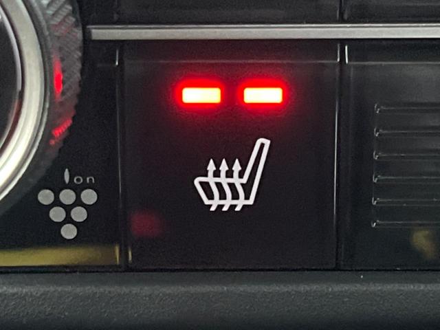 N-BOXカスタム L 純正8インチナビ ホンダセンシング アダプティブクルーズコントロール シートヒーター パワースライドドア バックカメラ コーナーセンサー Bluetooth フルセグ LEDヘッドライト(6枚目)