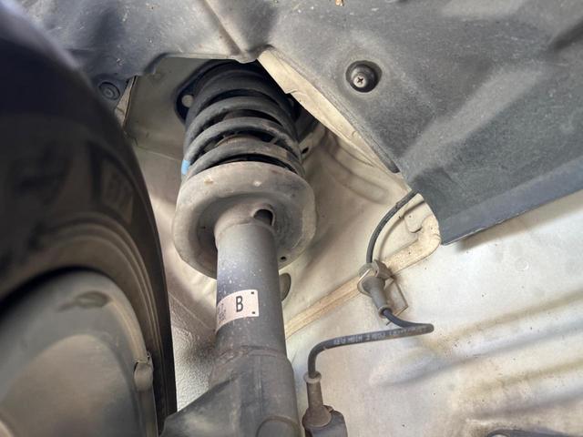 デイズルークス ハイウェイスター X Gパッケージ 純正SDナビ 全周囲カメラ 両側電動ドア 禁煙車 スマートキー HIDヘッド ETC 純正15インチアルミ オートライト オートエアコン Bluetooth再生 CD/DVD再生 フルセグ(20枚目)