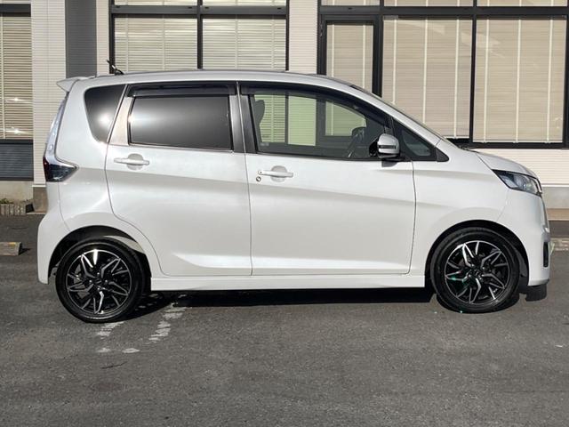 デイズ ハイウェイスター X SDナビ バックカメラ 禁煙車 スマートキー HIDヘッド ETC オートエアコン 15インチアルミホイール Bluetooth再生 電動オート格納ドアミラー アイドリングストップ(26枚目)