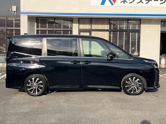 ヴォクシー S-Z ナビ機能付き10.5型ディスプレイオーディオ パノラミックビューモニター 12.8型フリップダウン 両側電動スライドドア セーフティセンス 禁煙車 パワーバックドア 三眼LEDヘッドライト(27枚目)