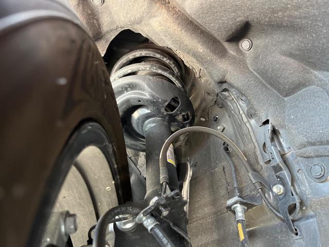 ヴェルファイアハイブリッド Z プレミア モデリスタフルエアロ ムーンルーフ ユニバーサルステップ デジタルインナーミラー 12.1インチ後席モニター トヨタチームメイト セーフティセンス パノラミックビューモニター 革シート(21枚目)