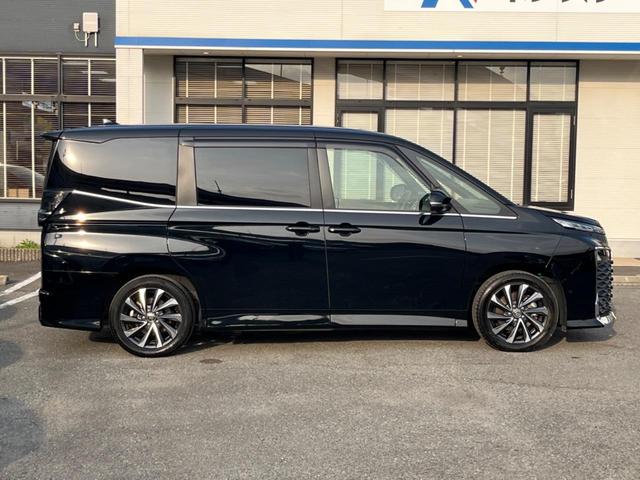 ヴォクシー Ｓ－Ｚ　１０．５インチディスプレイオーディオ　アラウンドビューモニター　トヨタチームメイト　フリップダウンモニター　デジタルインナーミラー　合皮レザーシート　両側電動スライドドア　セーフティセンス（27枚目）