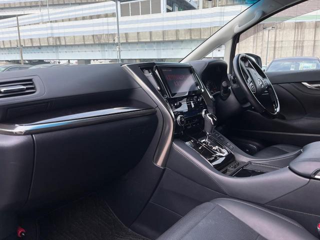 ヴェルファイア ２．５Ｚ　Ｇエディション　後期　Ｔコネクトナビ　後席モニター　全周囲カメラ　ＪＢＬサウンド　三眼ＬＥＤヘッド　両側電動ドア　セーフティセンス　レーダークルーズ　禁煙車　電動リアゲート　合皮シート　シートエアコン　シートメモリー（44枚目）