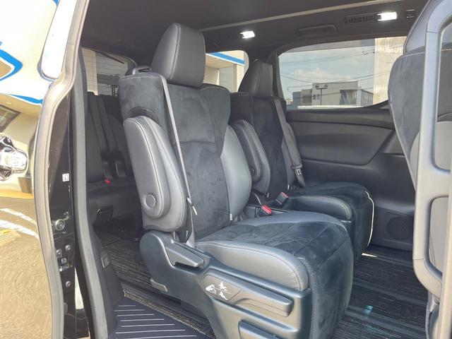 アルファード ２．５Ｓ　タイプゴールドＩＩＩ　モデリスタフルエアロ　ナビ機能付き純正９型ディスプレイオーディオ　後席モニター　バックカメラ　両側電動ドア　１００Ｖ電源　セーフティセンス　レーダークルーズ　禁煙車　電動リアゲート　ハーフレザーシート（9枚目）