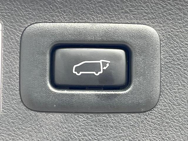 アルファード ２．５Ｓ　タイプゴールドＩＩＩ　モデリスタフルエアロ　ナビ機能付き純正９型ディスプレイオーディオ　後席モニター　バックカメラ　両側電動ドア　１００Ｖ電源　セーフティセンス　レーダークルーズ　禁煙車　電動リアゲート　ハーフレザーシート（42枚目）