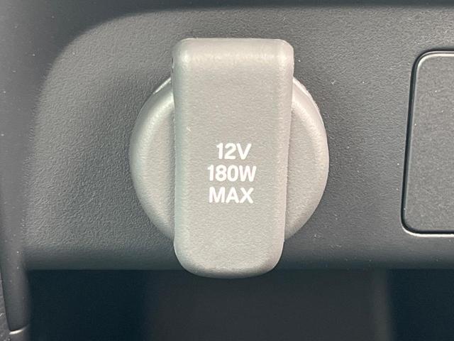 フリード ｅ：ＨＥＶクロスター　登録済未使用車　ホンダセンシング　アダプティブクルーズコントロール　シートヒーター　両側パワースライドドア　ＢＳＭ　電動パーキングブレーキ　ＬＥＤヘッドライト　オートライト　スマートキー（34枚目）