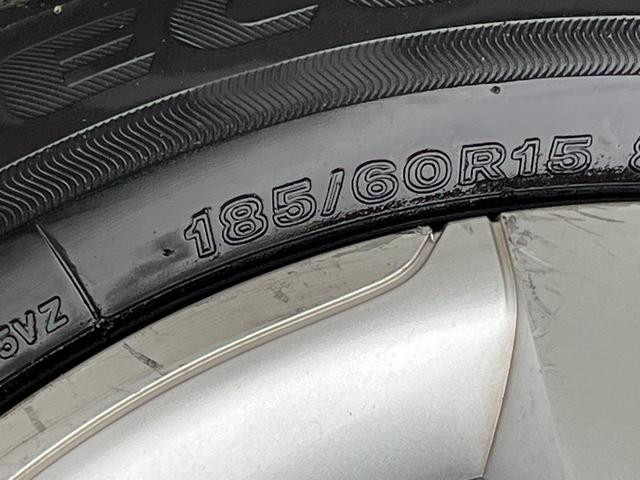 シエンタ ハイブリッド　ファンベースＧ　純正９インチナビ　パノラミックビューモニター　クルーズコントロール　セーフティセンス　両側パワースライドドア　クリアランスソナー　オートハイビーム　スマートキー　ＥＴＣ　Ｂｌｕｅｔｏｏｔｈ（57枚目）