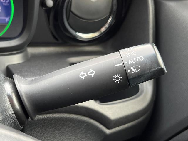 �y�I�[�g���C�g�z����̖��邳�ɉ����Ď����Ńw�b�h���C�g�̓_���E�������ł���@�\�ł��I���C�g�̕t���Y��E�����Y��Ȃǂ������Ȃ�A�J�̓���[���̑��s�����S�I�g���l���ʉߎ����֗��ł��ˁ�