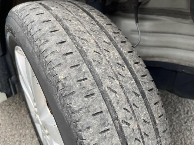 ワゴンＲ ＦＸリミテッド　オーディオ　スマートキー　プッシュスタート　アイドリングストップ　ＥＴＣ　ヘッドライトレベライザー　電動格納ミラー　純正１４インチＡＷ　オートエアコン（42枚目）