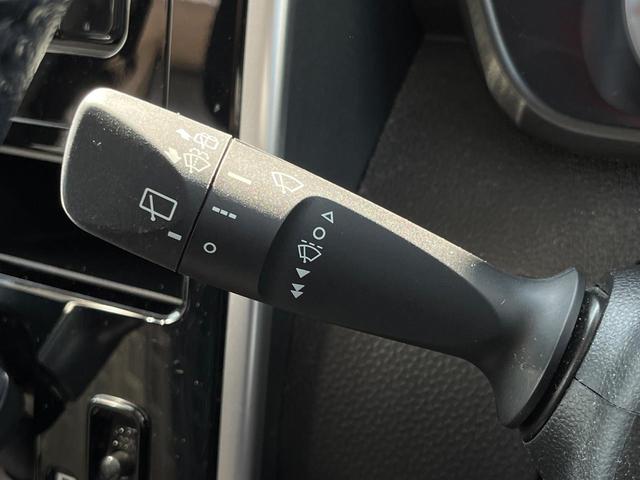 ルーミー カスタムＧ　Ｓ　純正ナビ　クルーズコントロール　両側パワースライドドア　スマートアシストＩＩ　ＬＥＤヘッドライト　オートライト　スマートキー　ＥＴＣ　バックカメラ　Ｂｌｕｅｔｏｏｔｈ　フルセグ　フロントフォグ（33枚目）