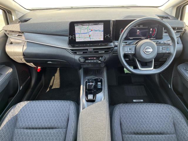 オーラ Ｇ　コネクトナビゲーション　ＢＯＳＥサウンド　プロパイロット　アラウンドビューモニター　パワーシート　インテリジェントルームミラー　ＬＥＤヘッドライト　オートハイビーム　インテリキー　ＥＴＣ（2枚目）