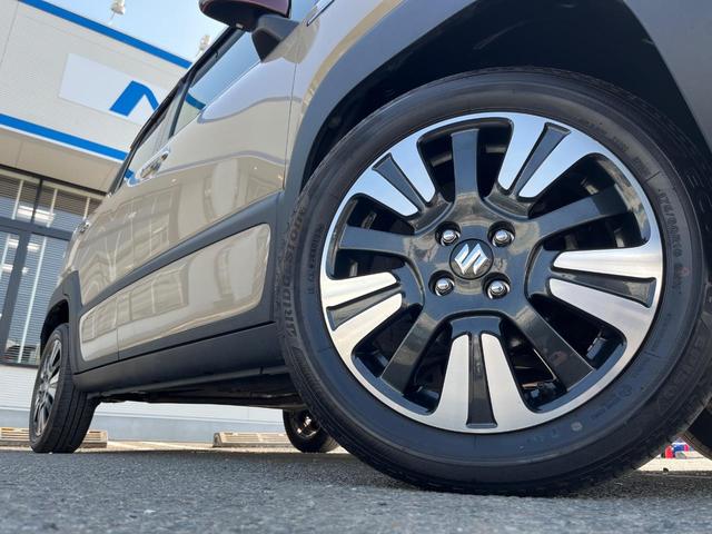 �y�����P�U�C���`�A���~�z�C�[���z�O�ςɃ}�b�`���������A���~�z�C�[���𑕒����Ă���܂��B�e��ЊO�A���~�z�C�[����A�X�^�b�h���X�^�C�����戵�����Ă���܂��B���񂲑��k����������