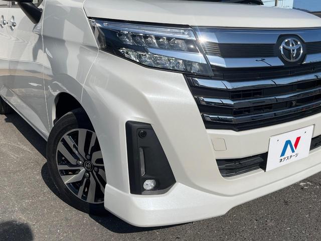 ルーミー カスタムＧ　純正９型ナビ　後席モニター　全周囲カメラ　レーダークルーズ　衝突軽減　両側電動ドア　シートヒーター　禁煙車　オートエアコン　ＬＥＤヘッド　ＥＴＣ　ドラレコ　オートブレーキホールド　純正１４アルミ（11枚目）