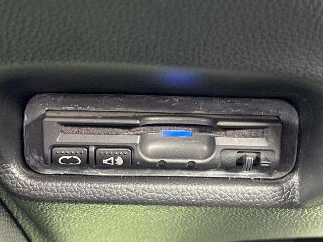 フィット １３Ｇ・Ｌパッケージ　純正ナビ　ＣＴＢＡ　クルーズコントロール　ＬＥＤヘッドライト　スマートキー　ＥＴＣ　Ｂｌｕｅｔｏｏｔｈ　フルセグ　オートライト　電動格納ミラー　オートエアコン（35枚目）