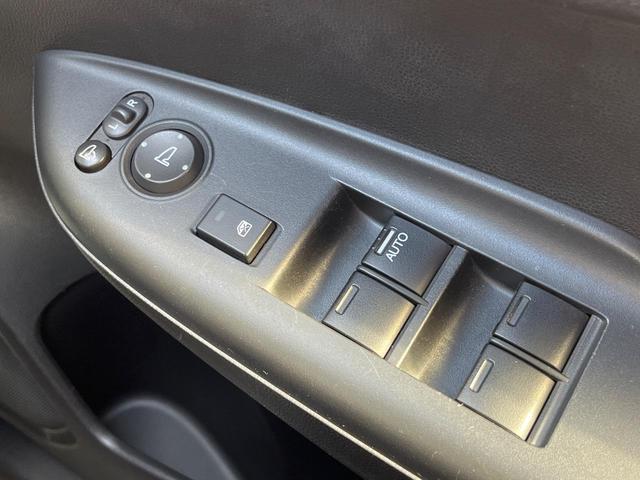 フィット １３Ｇ・Ｌパッケージ　純正ナビ　ＣＴＢＡ　クルーズコントロール　ＬＥＤヘッドライト　スマートキー　ＥＴＣ　Ｂｌｕｅｔｏｏｔｈ　フルセグ　オートライト　電動格納ミラー　オートエアコン（36枚目）