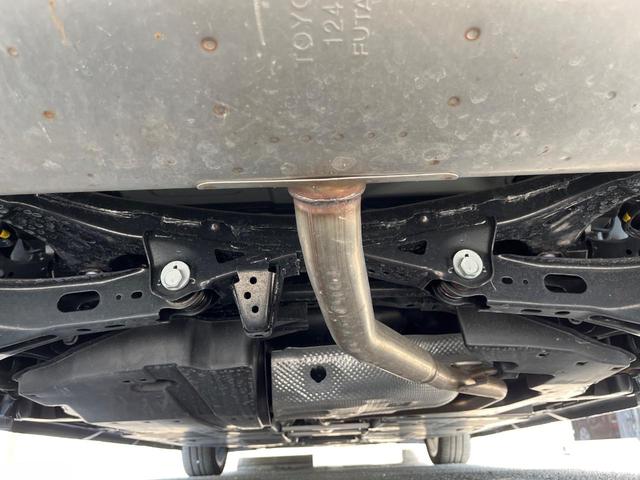 プリウス Ｚ　純正１２．３インチＤＡ　モデリスタエアロ　デジタルインナーミラー　パノラミックビューモニター　セーフティセンス　トヨタチームメイト　ＢＳＭ　レーダークルーズコントロール　パワーシート（19枚目）