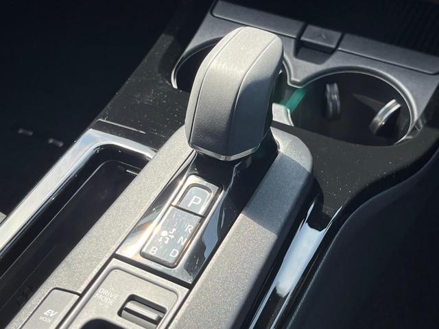 プリウス Ｚ　純正１２．３インチＤＡ　モデリスタエアロ　デジタルインナーミラー　パノラミックビューモニター　セーフティセンス　トヨタチームメイト　ＢＳＭ　レーダークルーズコントロール　パワーシート（24枚目）