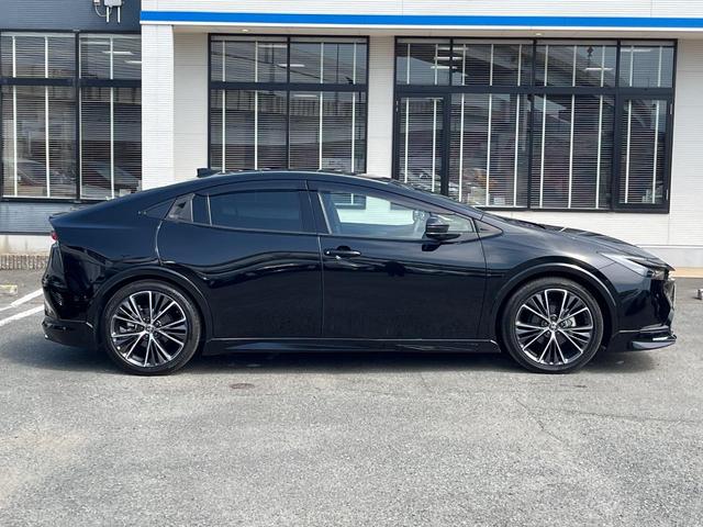 プリウス Ｚ　純正１２．３インチＤＡ　モデリスタエアロ　デジタルインナーミラー　パノラミックビューモニター　セーフティセンス　トヨタチームメイト　ＢＳＭ　レーダークルーズコントロール　パワーシート（68枚目）