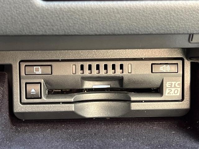 ＬＳ ＬＳ５００ｈ　Ｆスポーツ　サンルーフ　純正１２．３型ナビ　全周囲カメラ　デジタルインナーミラー　１００Ｖ電源　セーフティシステムプラスＡ　レーダークルーズ　禁煙車　ハンズフリー電動リアゲート　半革シート　前席シートエアコン（35枚目）