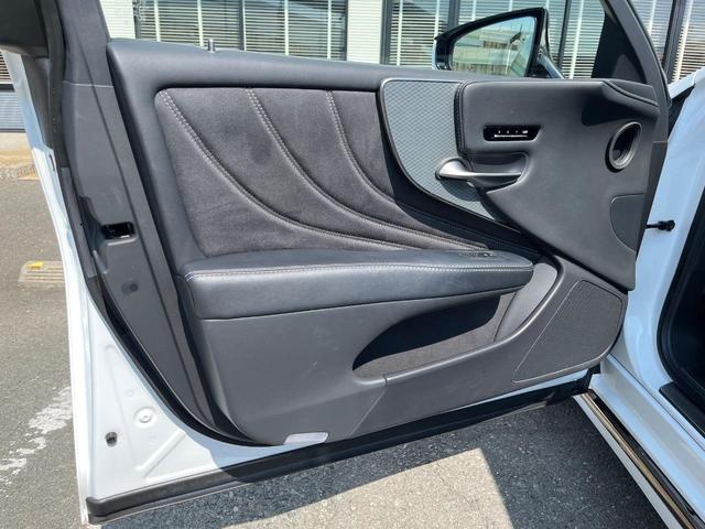 ＬＳ ＬＳ５００ｈ　Ｆスポーツ　サンルーフ　純正１２．３型ナビ　全周囲カメラ　デジタルインナーミラー　１００Ｖ電源　セーフティシステムプラスＡ　レーダークルーズ　禁煙車　ハンズフリー電動リアゲート　半革シート　前席シートエアコン（47枚目）