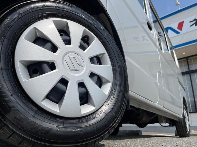 �y�����P�Q�C���`�X�`�[���z�C�[���z�l�N�X�e�[�W�ł́w�ЊO�A���~�z�C�[���x���D�]�������I�L���u�����h���炨�l�ł��ȃA���~�܂ŕ��L������Ēv���܂���X�^�b�h���X�^�C������舵���Ă���܂��̂ł��C���������I