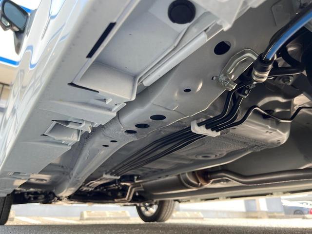 スペーシアカスタム ハイブリッドＸＳ　純正９型ナビ　全周囲カメラ　両側電動ドア　２トーンルーフ　セーフティサポート　レーダークルーズ　禁煙車　ハーフレザーート　シートヒーター　コーナーセンサー　スマートキー　ＬＥＤヘッド　純正１５アルミ（21枚目）