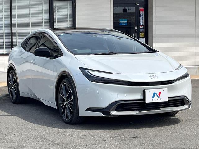 プリウス Ｚ　ガラスルーフ　１２．３型ディスプレイオーディオ　全周囲カメラ　１００Ｖ電源　衝突軽減　レーダークルーズ　禁煙車　前席シートエアコン　パワーシート　ドラレコ　コーナーセンサー　ＬＥＤヘッド　ＥＴＣ２．０（16枚目）