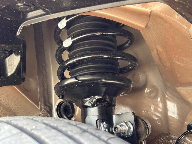 スペーシア ハイブリッドＸ　届出済未使用車　両側電動ドア　衝突軽減　シートヒーター　コーナーセンサー　スマートキー　オットマン　ＬＥＤヘッド　オートハイビーム　車線逸脱警報　オートライト　オートエアコン　アイドリングストップ（20枚目）