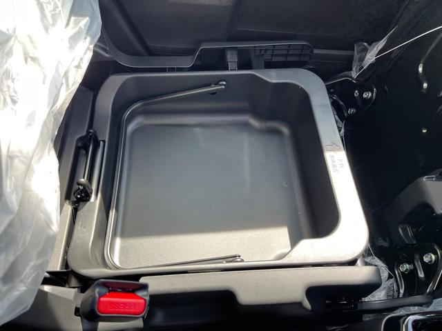 ハスラー ハイブリッドＸ　届出済未使用車　衝突被害軽減システム　コーナーセンサー　スマートキー　ＬＥＤヘッド　純正１５インチアルミ　オートハイビーム　車線逸脱警報　オートライト　オートエアコン　ＬＥＤフォグ（41枚目）