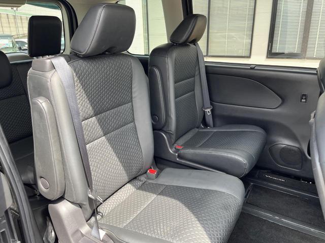 セレナ ｅ－パワー　ハイウェイスターＶ　後期型　両側電動ドア　純正１０型ナビ　後席モニター　全周囲カメラ　衝突軽減　プロパイロット　防水ブラックシート　ドラレコ　コーナーセンサー　スマートキー　ＬＥＤヘッド　ＥＴＣ　純正１６アルミ（10枚目）