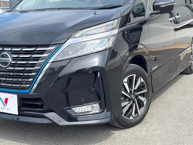 セレナ ｅ－パワー　ハイウェイスターＶ　後期型　両側電動ドア　純正１０型ナビ　後席モニター　全周囲カメラ　衝突軽減　プロパイロット　防水ブラックシート　ドラレコ　コーナーセンサー　スマートキー　ＬＥＤヘッド　ＥＴＣ　純正１６アルミ（14枚目）