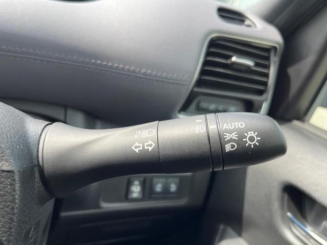 セレナ ｅ－パワー　ハイウェイスターＶ　後期型　両側電動ドア　純正１０型ナビ　後席モニター　全周囲カメラ　衝突軽減　プロパイロット　防水ブラックシート　ドラレコ　コーナーセンサー　スマートキー　ＬＥＤヘッド　ＥＴＣ　純正１６アルミ（32枚目）