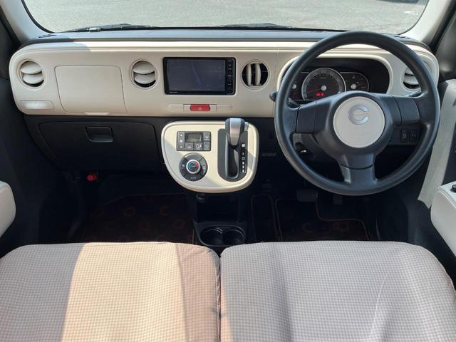 ミラココア ココアＸ　後期型　純正ナビ　禁煙車　スマートキー　オートエアコン　ＥＴＣ　Ｂｌｕｅｔｏｏｔｈ再生　ＤＶＤ再生　フルセグ　電動格納ミラー　ヘッドライトレベライザー（2枚目）