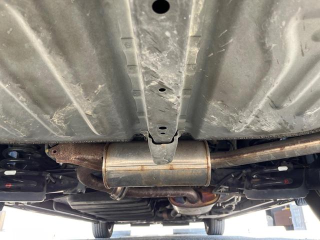 ヴォクシー ＺＳ　煌　純正１０インチナビ　セーフティセンス　クルーズコントロール　両側パワースライドドア　オートハイビーム　バックカメラ　ＬＥＤヘッドライト　スマートキー　ＥＴＣ　Ｂｌｕｅｔｏｏｔｈ　フルセグ（19枚目）